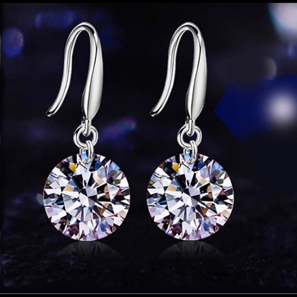 New 925 Silver and Clear Stone Earrings